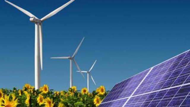 Energias eólica e solar vão liderar a expansão de renováveis em 2023, aponta IEA